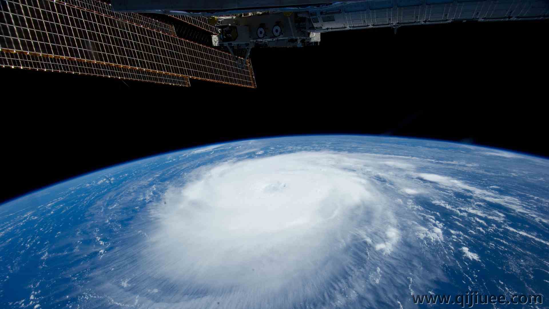 飓风 云 地球 空间 自然 行星 风暴 国际空间站 宇宙 电脑壁纸 4K壁纸3840 x 2160/1.89 MB-柒染云阁