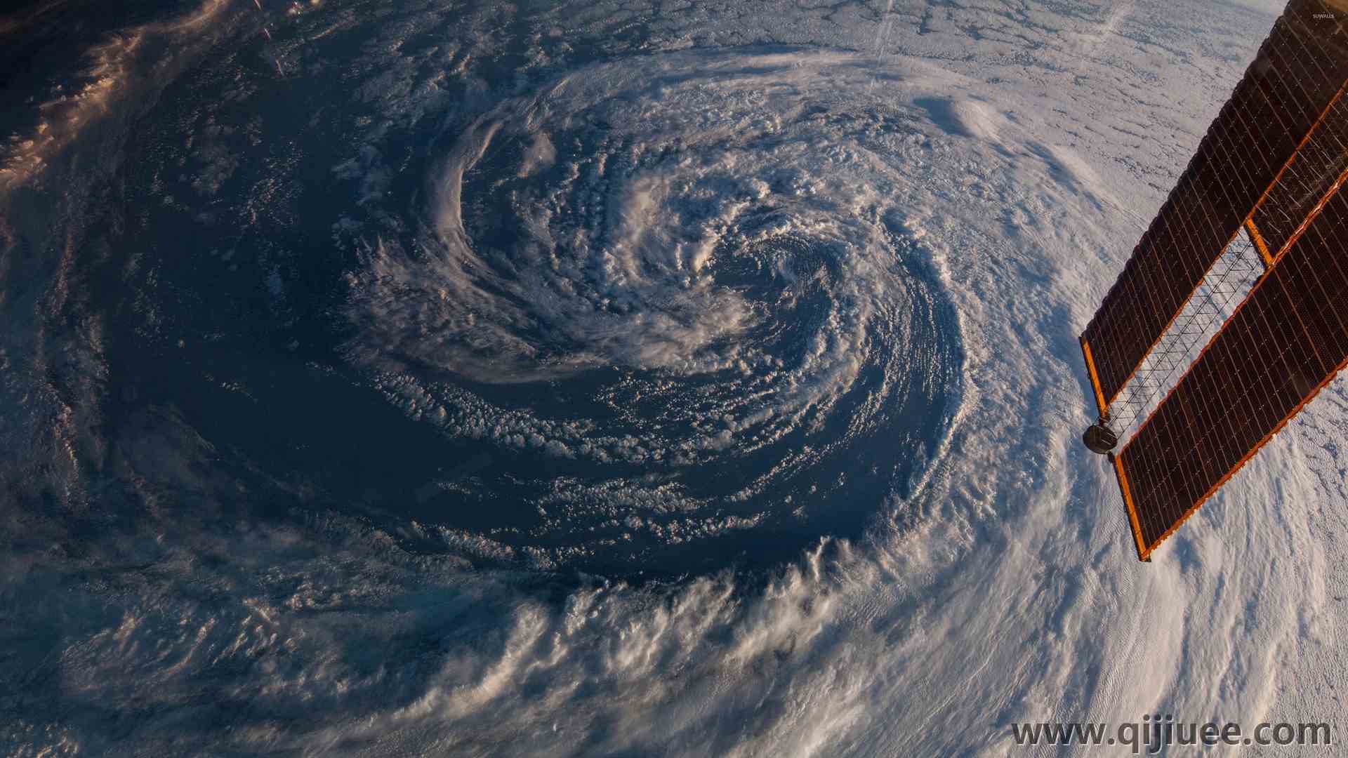 空间 空间站 宇航局 云 飓风 螺旋 卫星  电脑壁纸 4K壁纸3840 x 2160/4.56 MB-柒染云阁