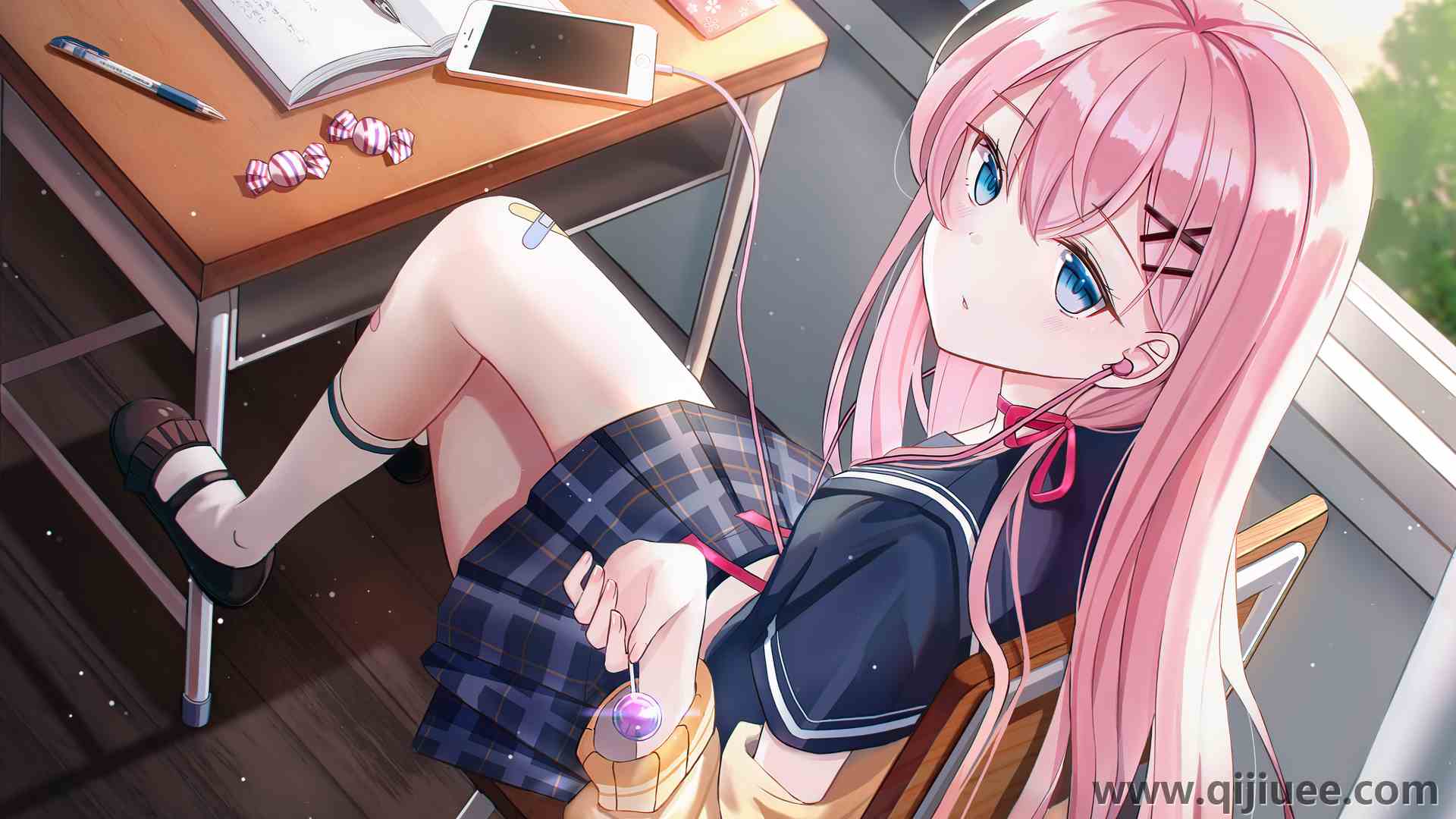 爱伦 动漫 动漫女孩 校服 教室 棒棒糖 3840 x 2160/1.39 MB-柒染云阁