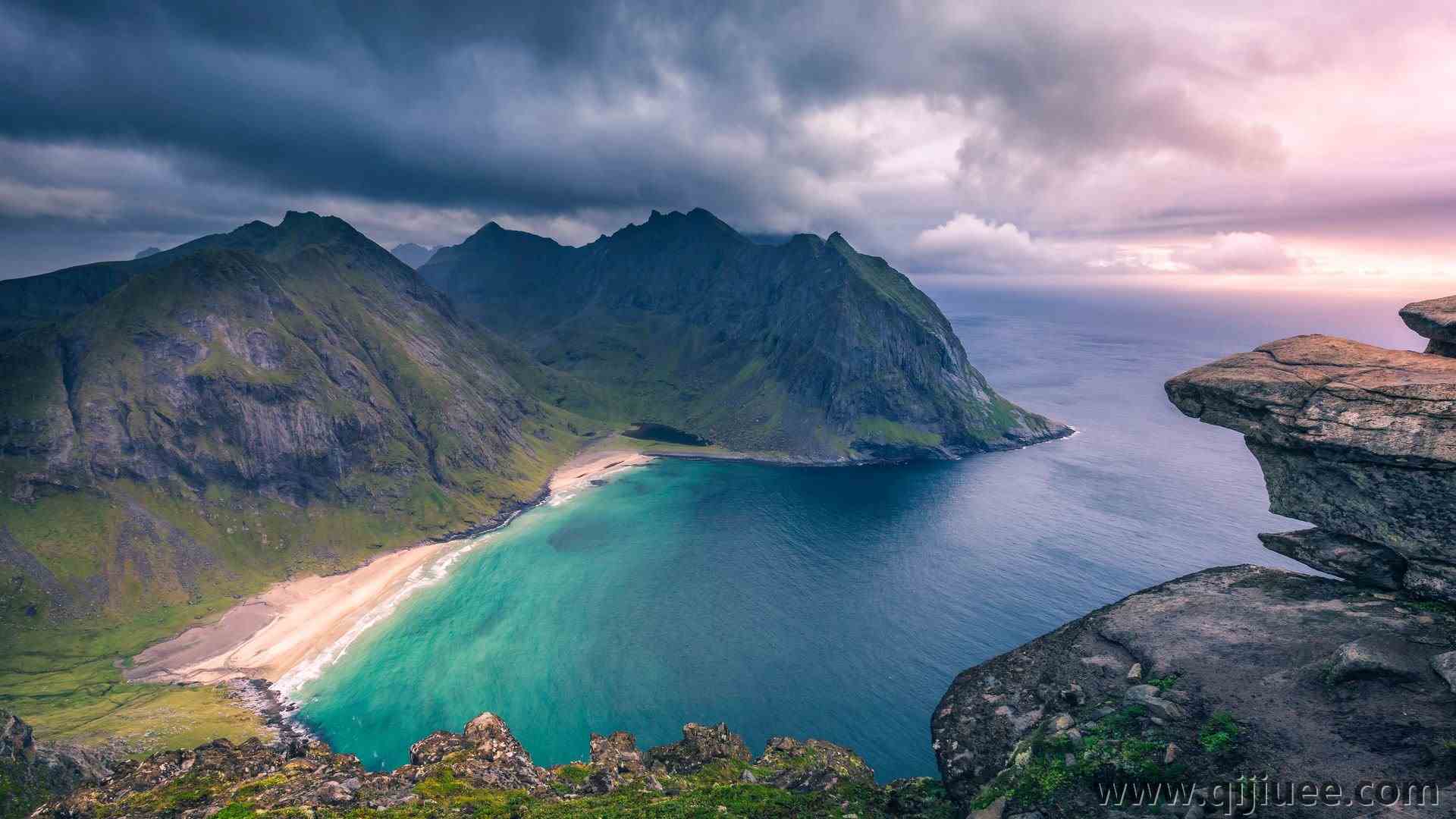 自然 风景 云 山 丘 海 风暴 鸟瞰 海浪 4K壁纸5472 x 3648/4.39 MB-柒染云阁