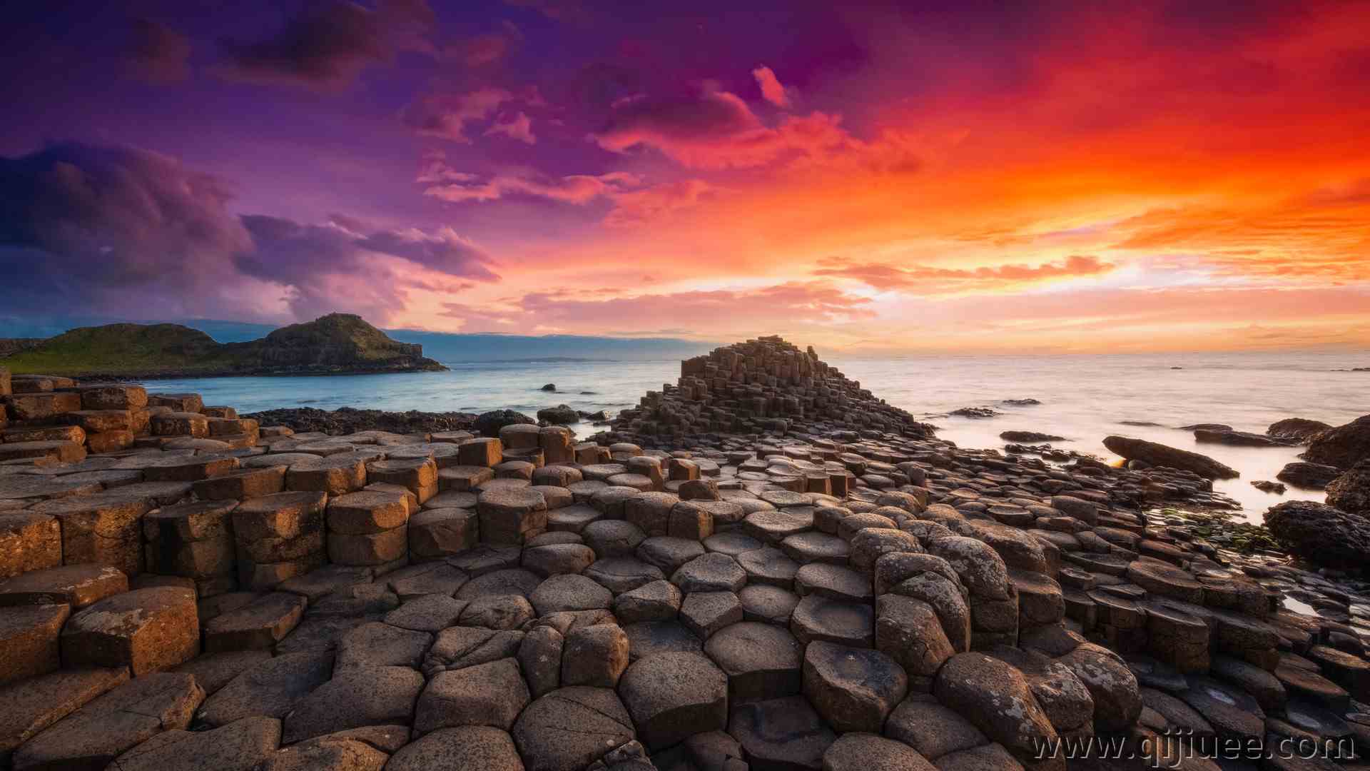 自然 海岸 海洋 岩层 云 天空 日落 石头 夕阳辉光 巨人堤道  4K壁纸3840 x 2160/1.94 MB-柒染云阁