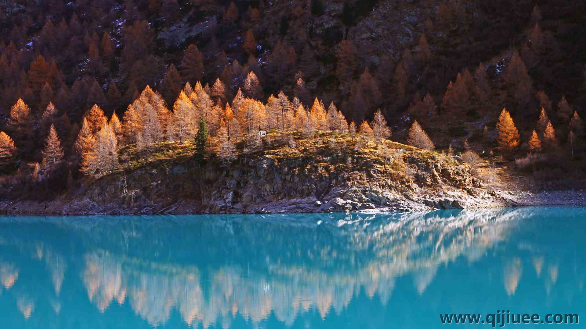 景观 水 树木 秋天 岩石 云杉 河流 湖泊 自然 4K壁纸4272 x 2848/1.49 MB-柒染云阁