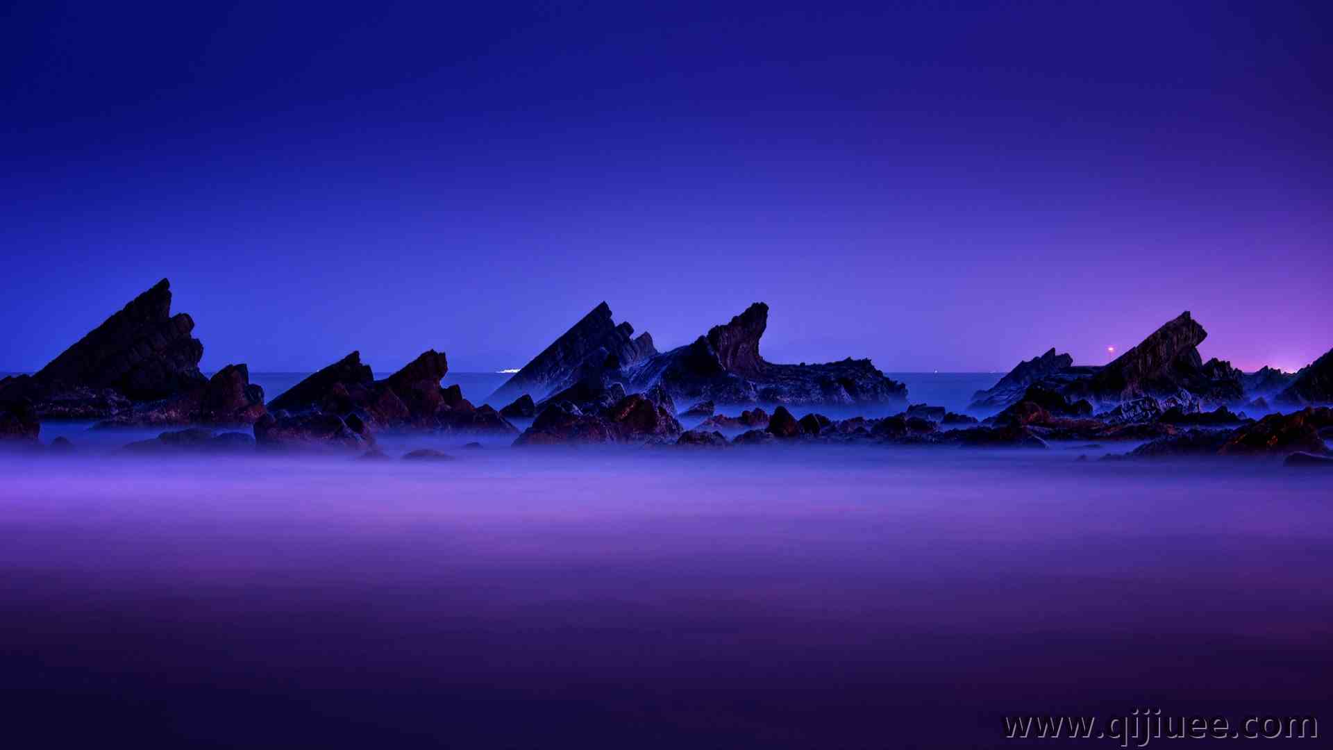 山 自然 夜 雾 4K壁纸3840 x 2160/2.28 MB-柒染云阁