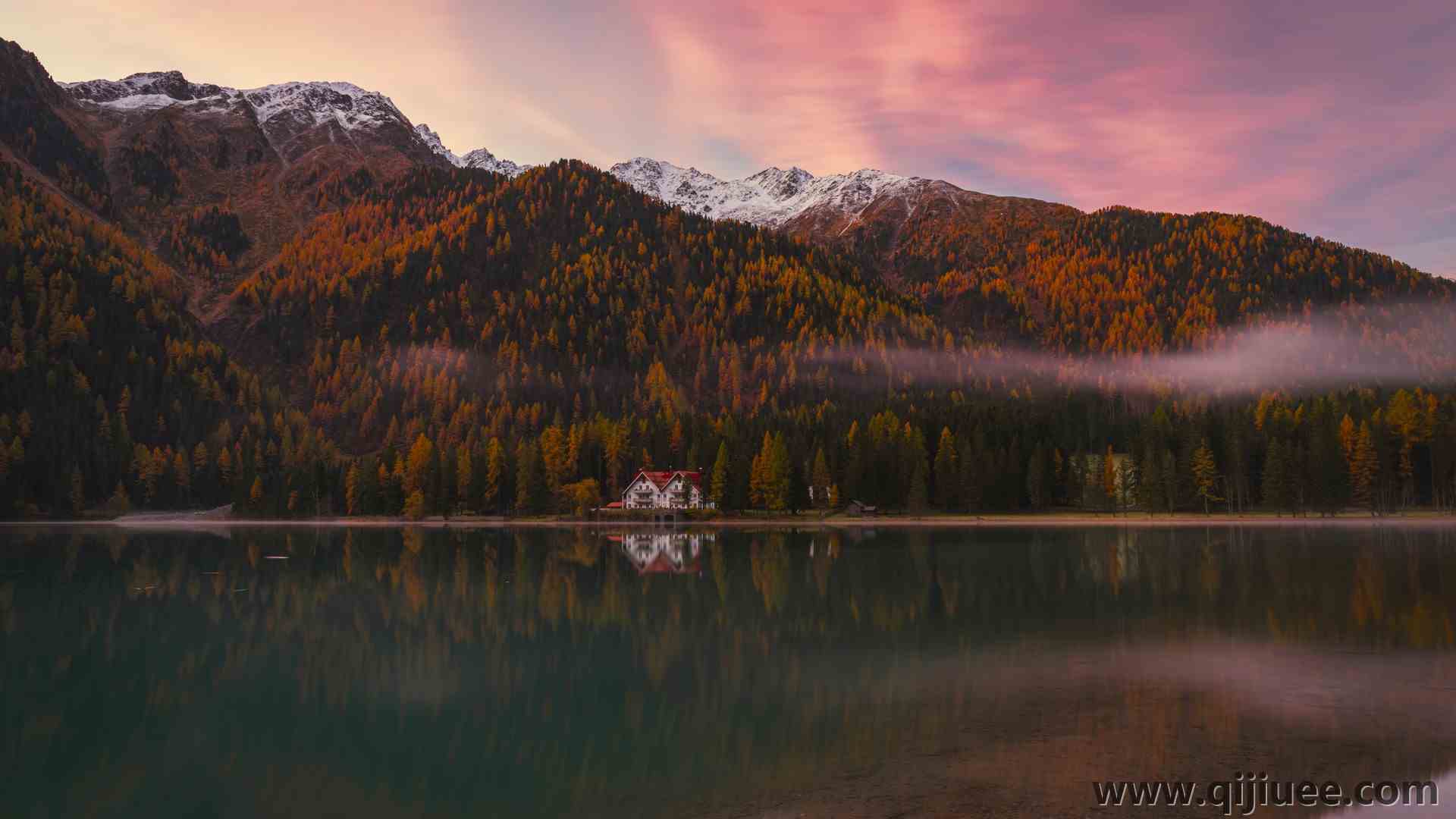 自然 风景 树木 森林 秋天 云 天空 薄雾 水 4K壁纸7360 x 4912/4.06 MB-柒染云阁